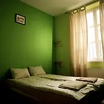 Heynow Rooms, Apartments And Hostel In City Center