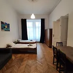 Second Home Apartment Pilsudskiego