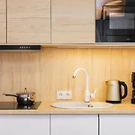 Apartments Cracow Ślusarska by Renters
