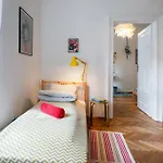 Blue Peace-Apartment With Free Parking In Center For 1-6 People