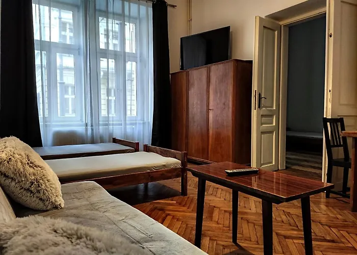 Second Home Apartment Pilsudskiego