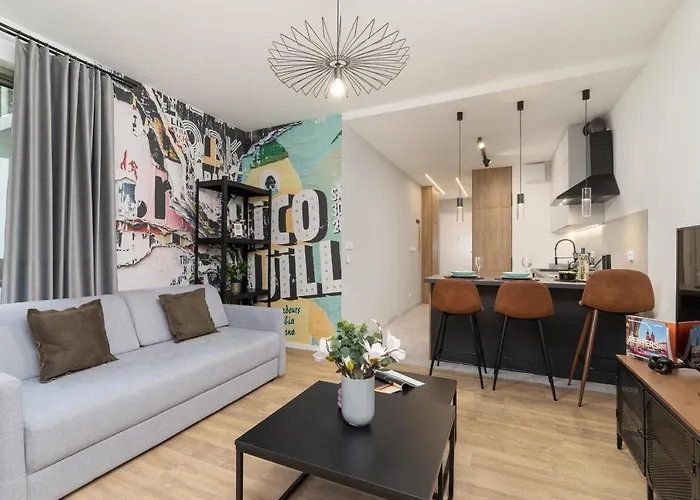 Kraków Rynek Podgórski Studio by Renters