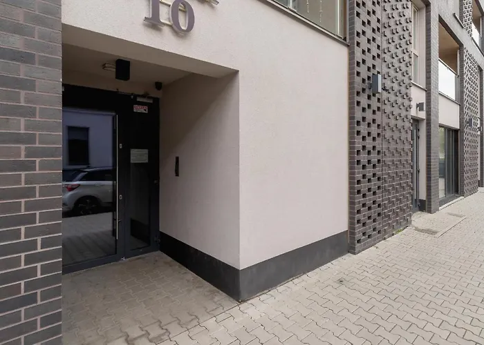 Deluxe City Studio With Parking Kacik 10 By Noclegi Renters