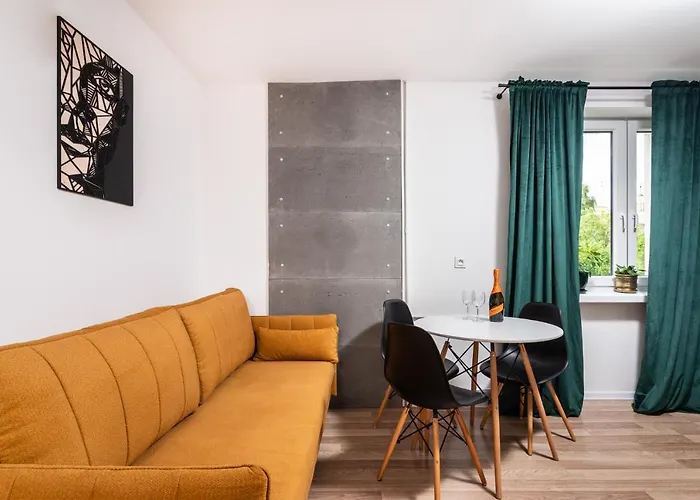 Cosy Corner Residence - By Upstairs