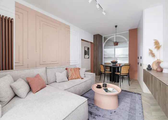 Deluxe Apartment Podskale 18 With Parking & Balcony In Krakow By Renters Prestige