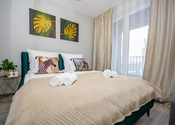 Inpoint Zablocie Apartments Near To Krakow University, Schindler\'S Factory, Aptiv,Cisco, Ocean And Enterprise Park