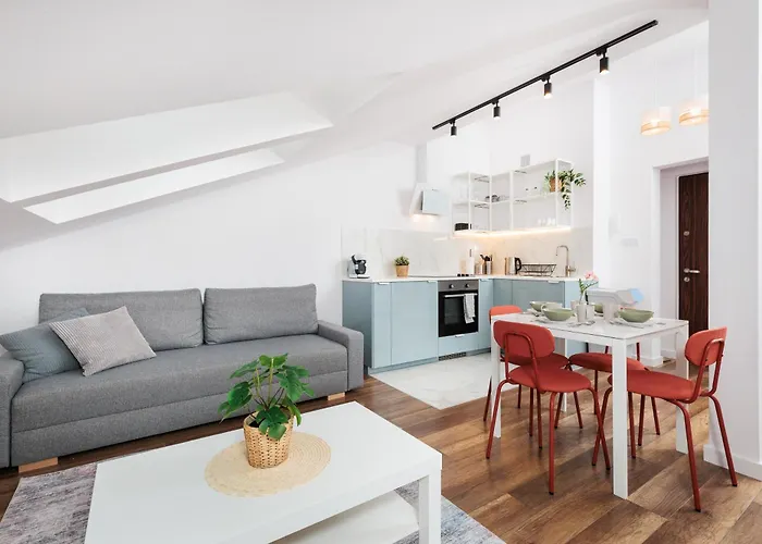 Krakow Trailside Apartments - By Upstairs