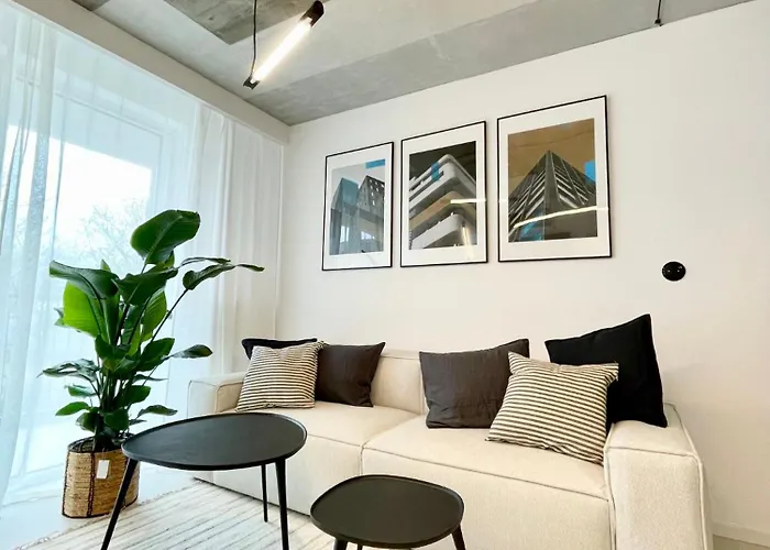 Premium Loft Apartments-City Center Parking By Urban Escape