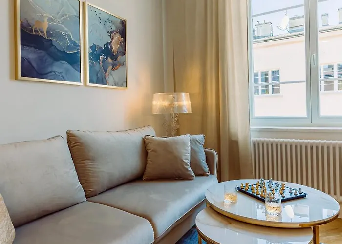 Rzeszowska 5 Apt 12