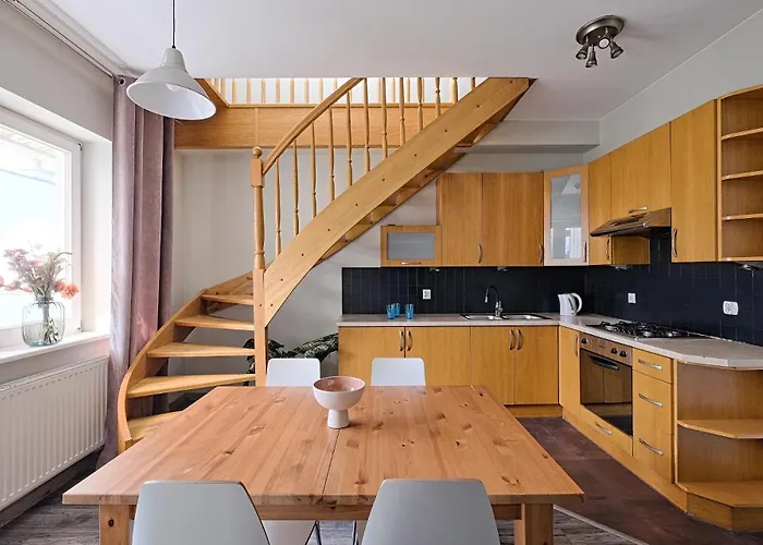 Golden Apartments/Radz14
