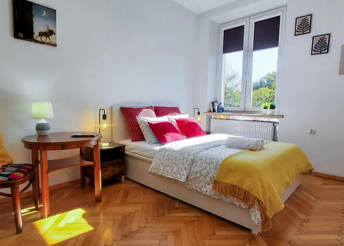 Old Town Parkview Apartment