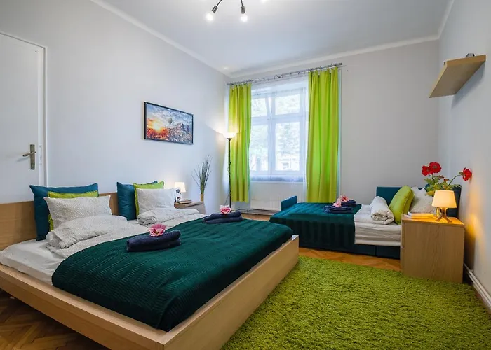 Kings Neighbor. Apartment 600 Meters From Castle