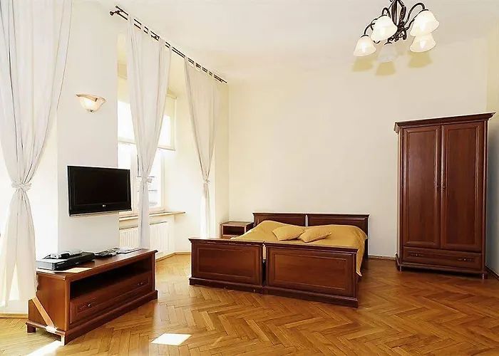 Szczepanska 3 Apartmenthouse