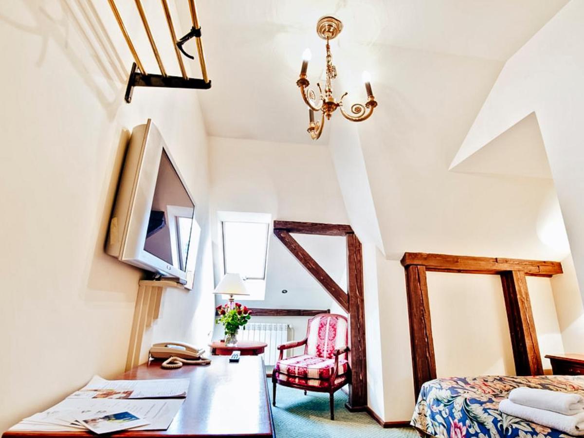 Aparthotel Miodosytnia