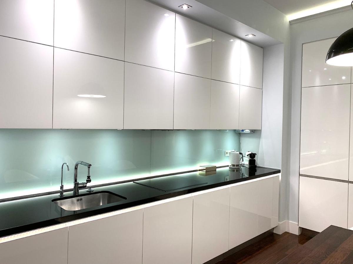 Aparthotel Mondrian Luxury & Old Town