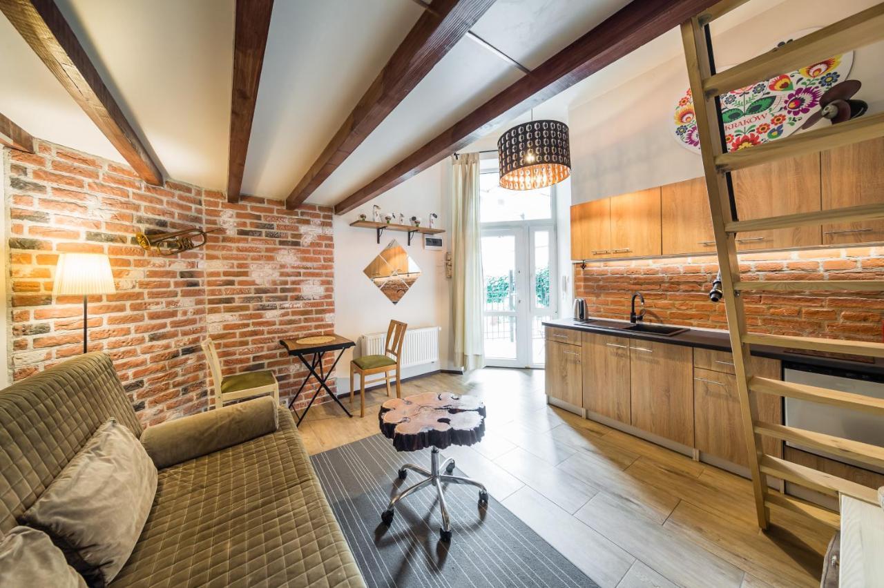 Apartament Z Ogrodem Przy Starej Zajezdni