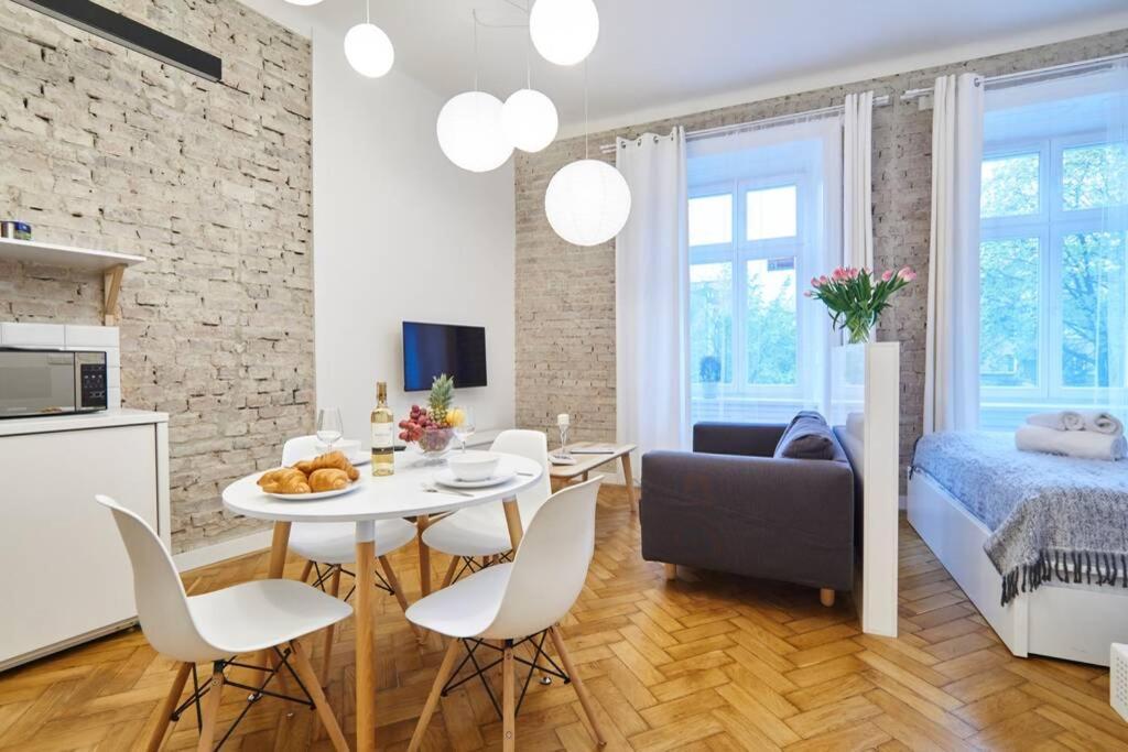 Appartement Unique Brick 2 - Old Town & Market Square *