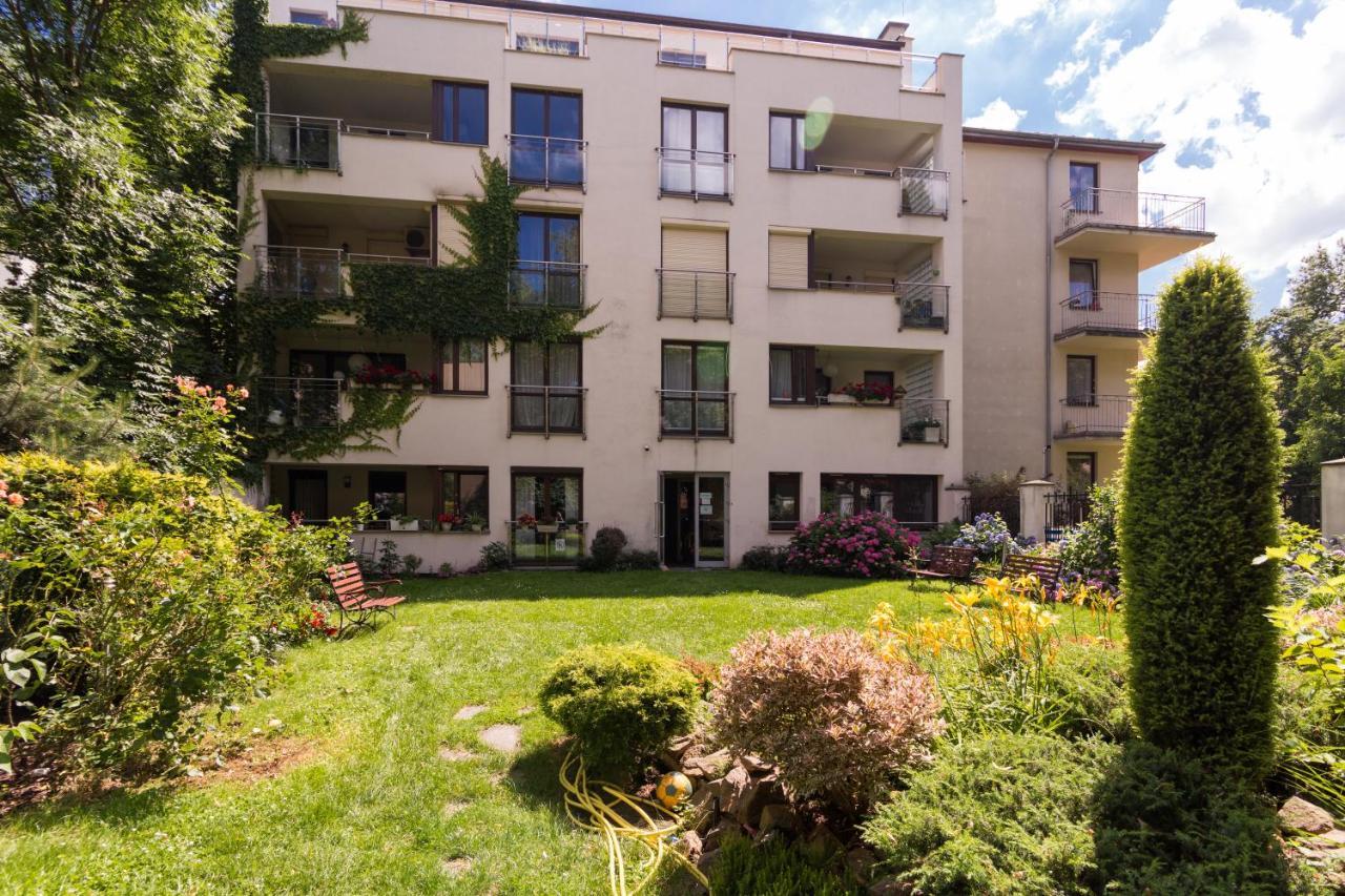 Garden Studio In The Old Town Appartement