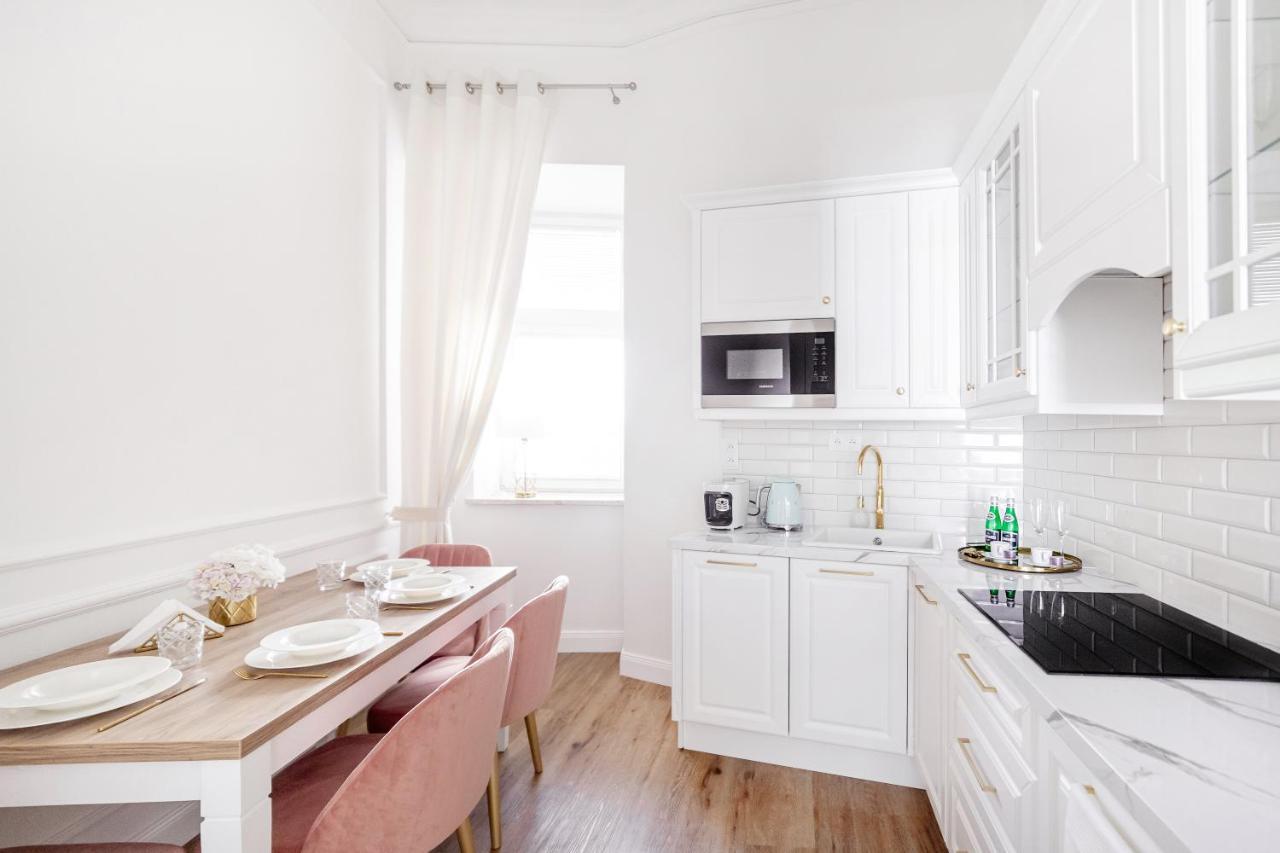 Apartment Golden Place