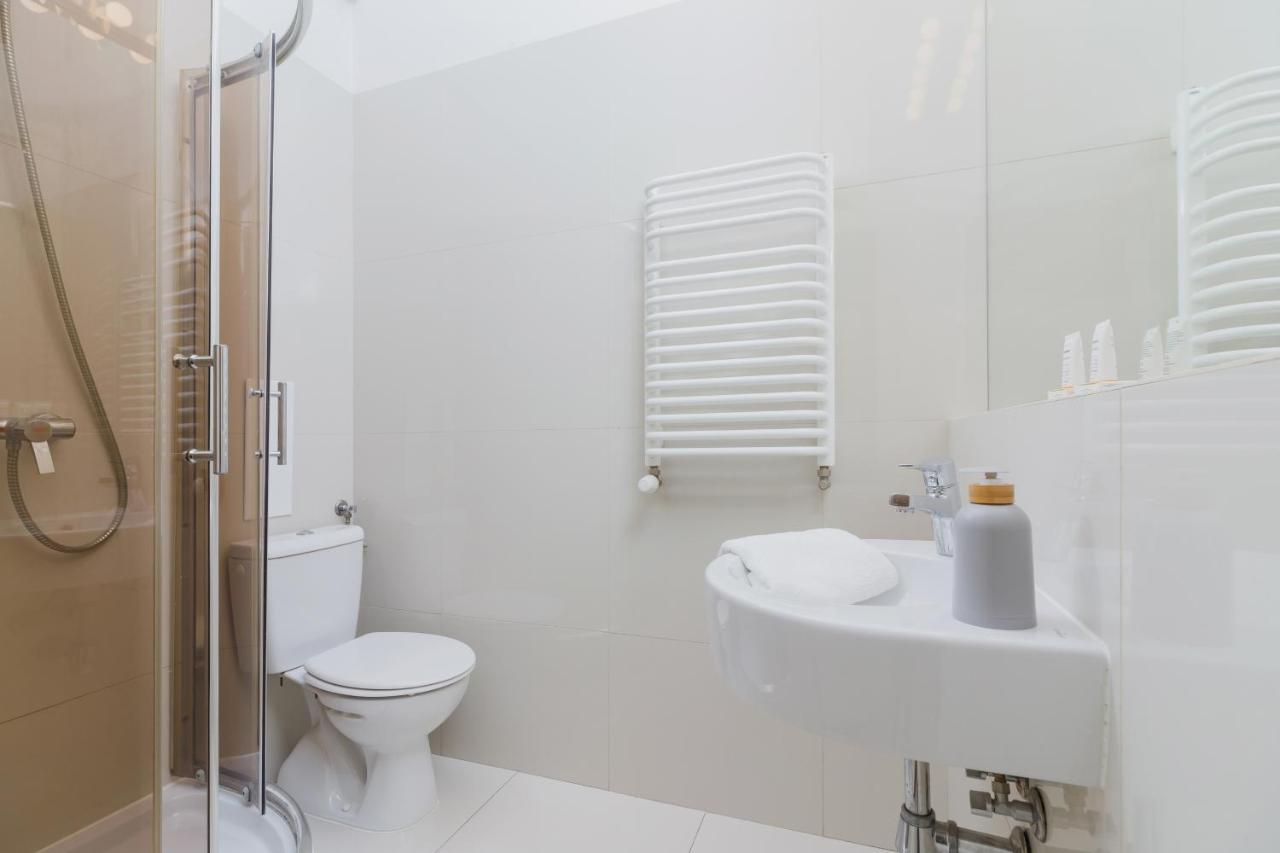 Pijarska By Renters Apartment *