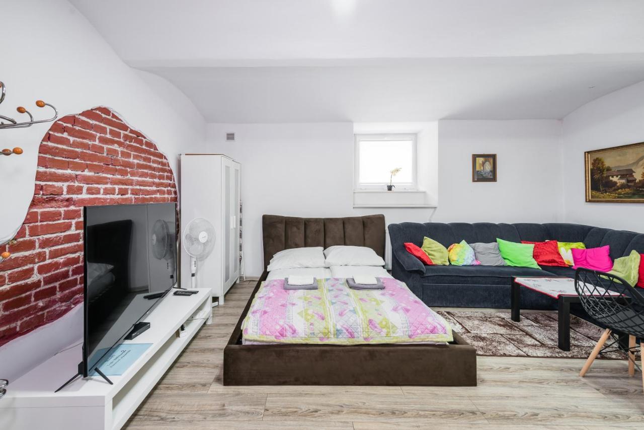 Apartment Jacuzzi Jm Wawelofts *