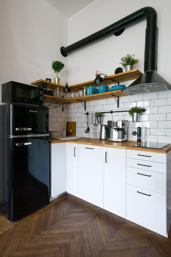 Discover Loft Near Main Station Netflix * Krakau