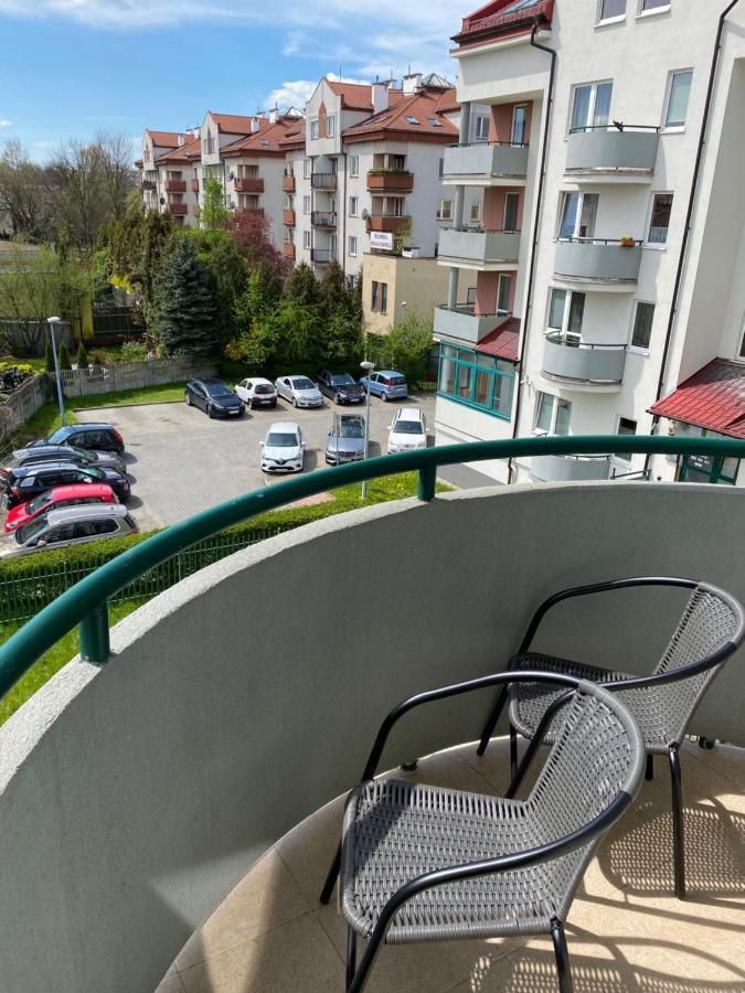 Apartment Bella Casa Premium - 117a Kobierzynska Krakow