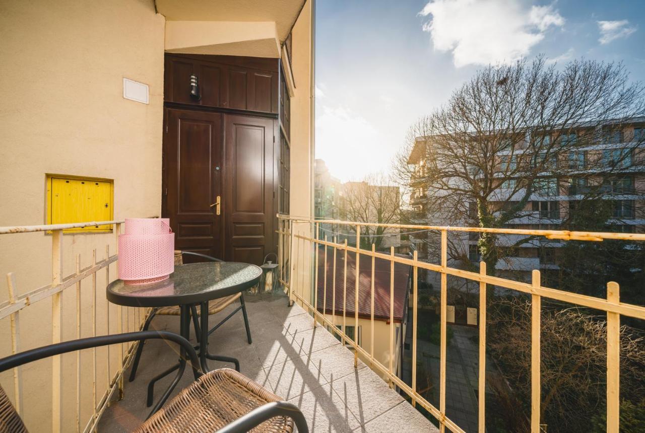 Apartment Riverside Center With Classic Vibes - By Upstairs Krakow