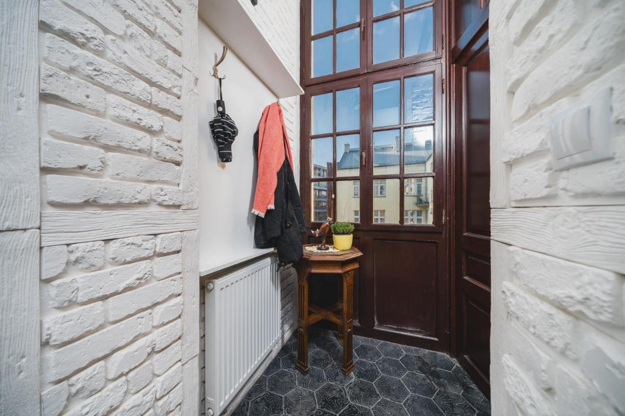 Apartment Riverside Center With Classic Vibes - By Upstairs Krakow