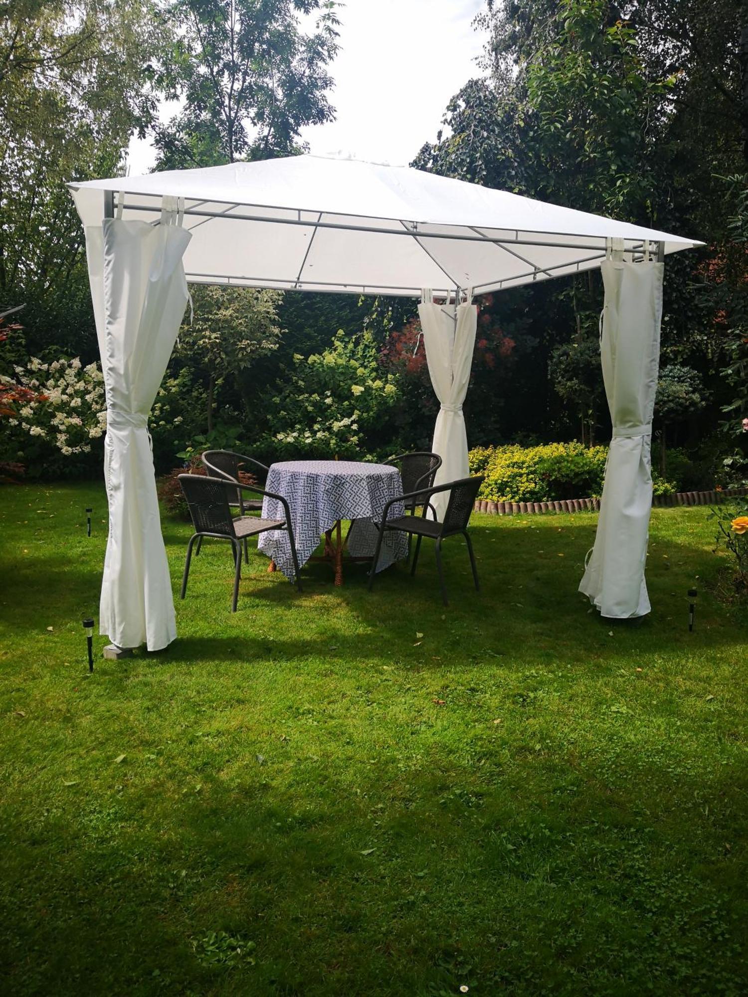Family Garden & Sauna *