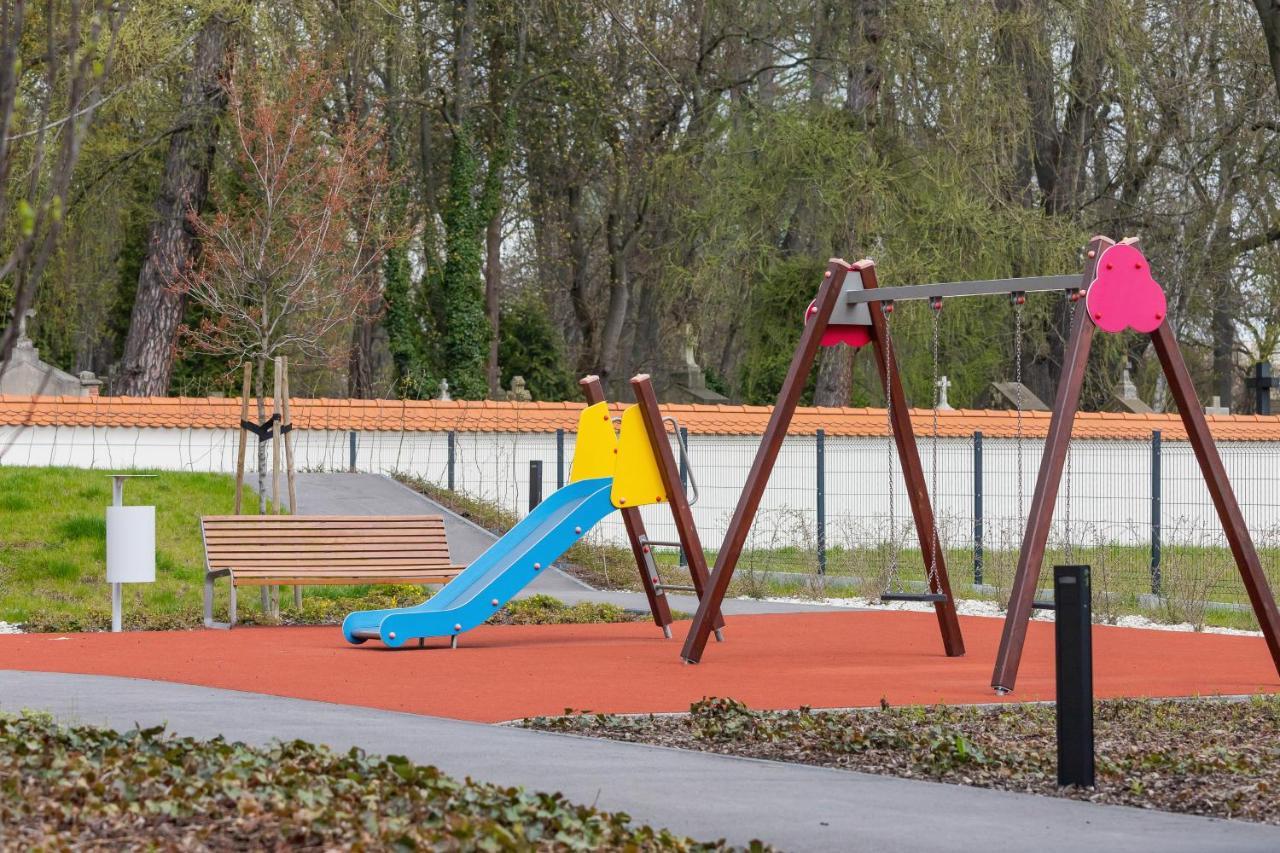 Steam Park Old Town Cracow By Renters * Krakow