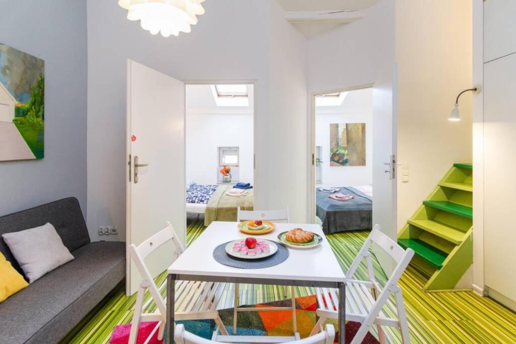 Cupcake 2 Bedroom Loft Apt In Location! * Kraków