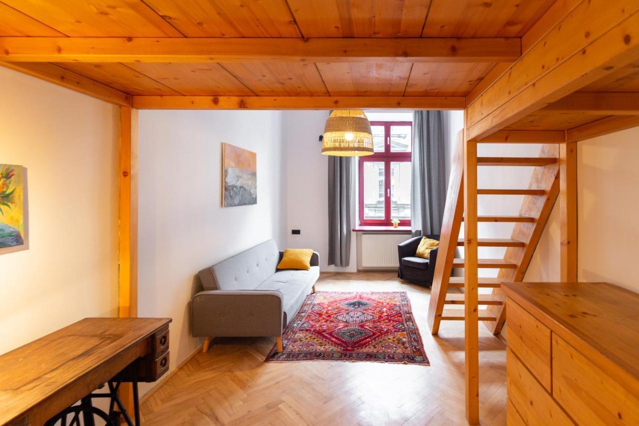 Apartment Artistic&cozy In The Old Town *