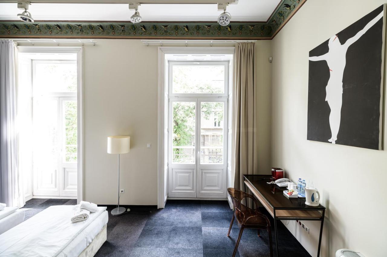Aparthotel Home Hotel