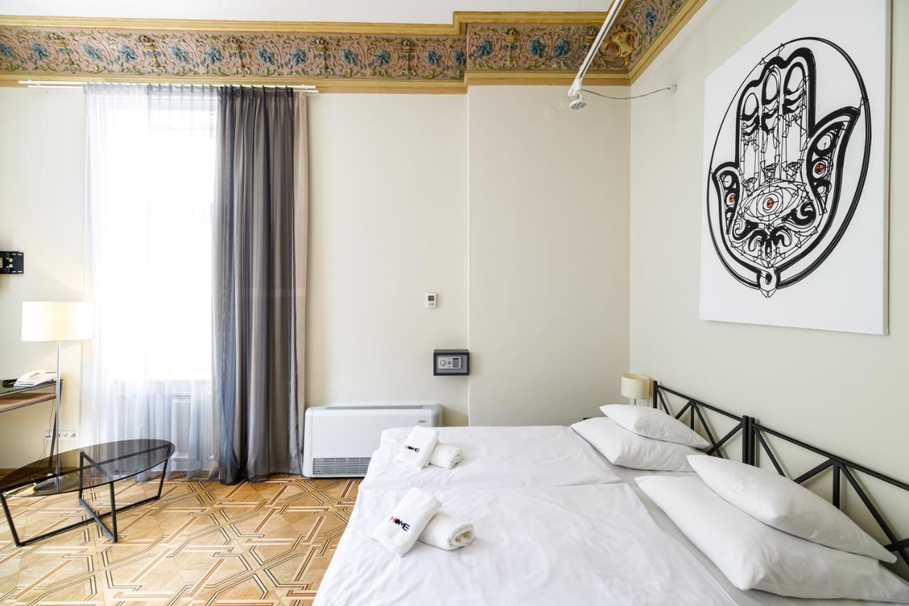 Aparthotel Home Hotel