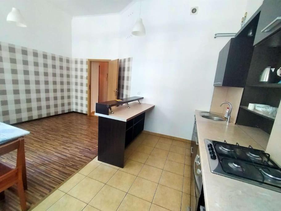 In The Heart Of ! Apartment Krakau