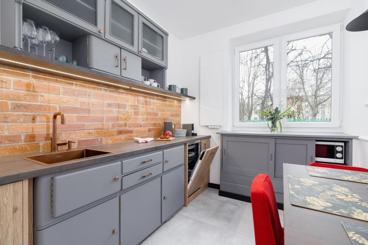 Apartment Osiedle Szkolne Cracow By Renters Krakow