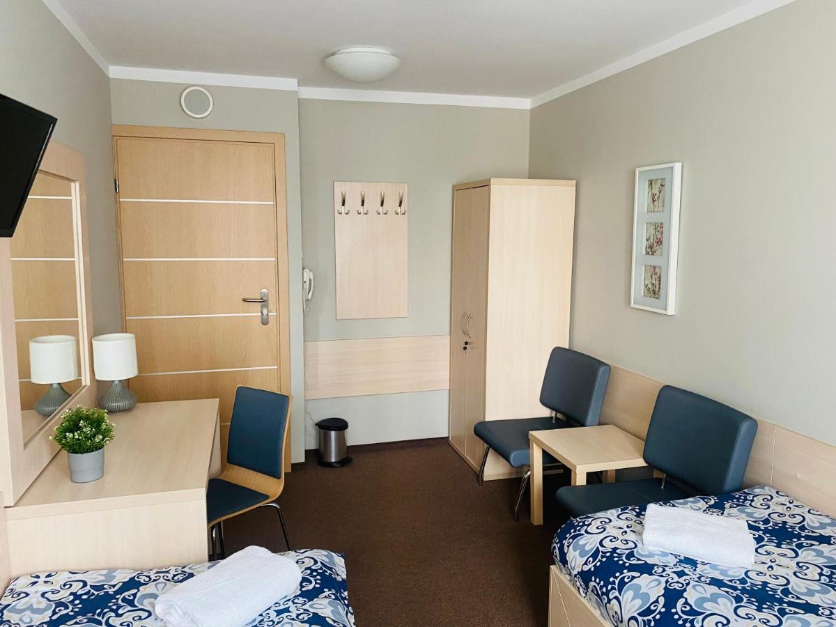 Strumyk Hostel *