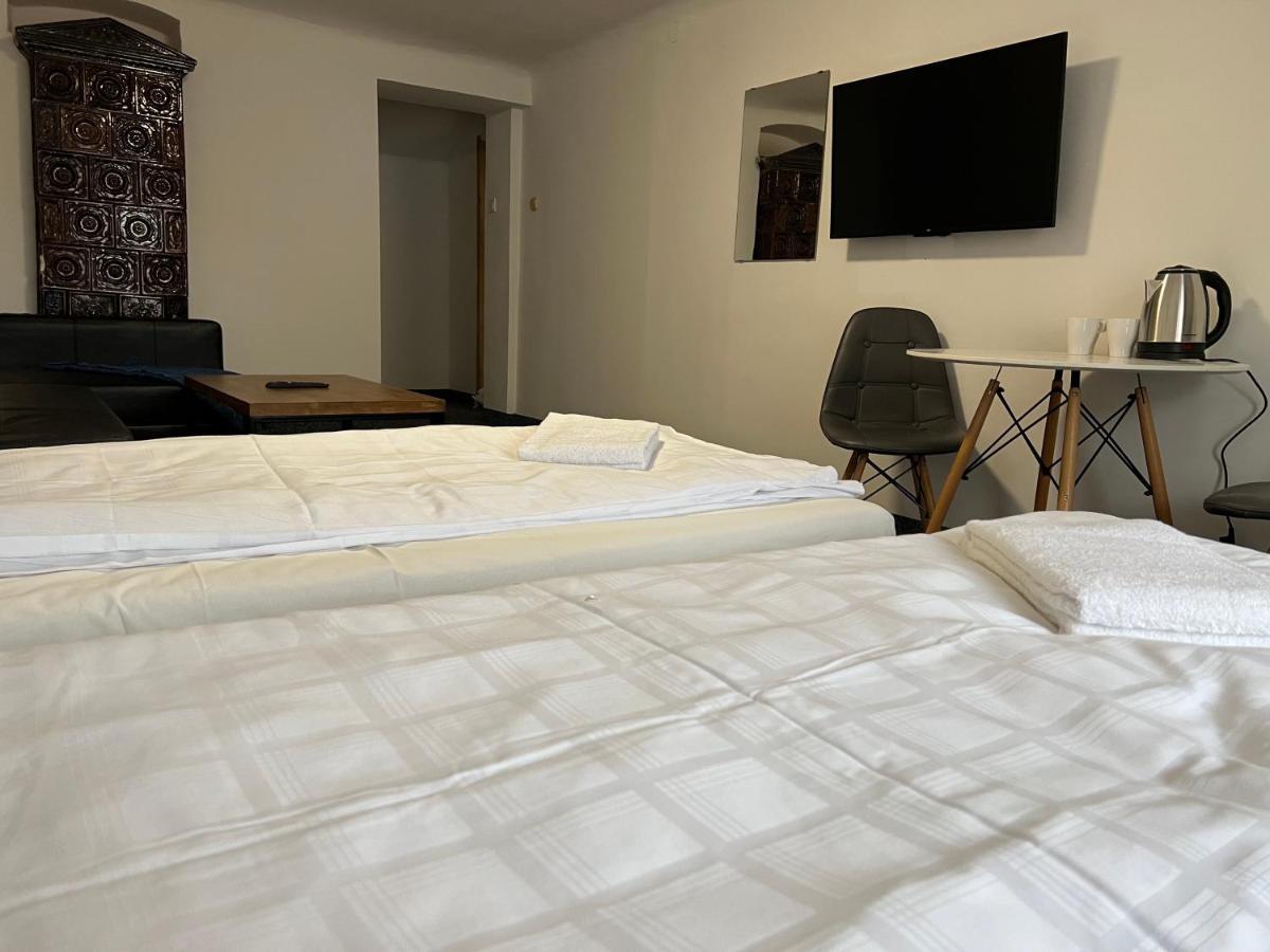 Apartment Garbarska 22 *