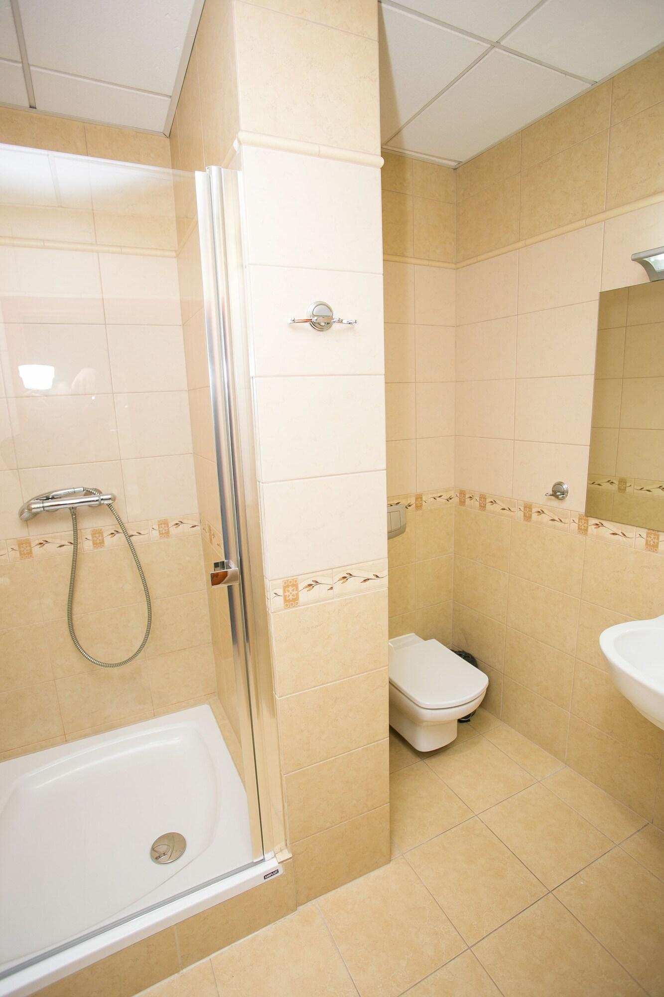 Poleski 3* Krakow