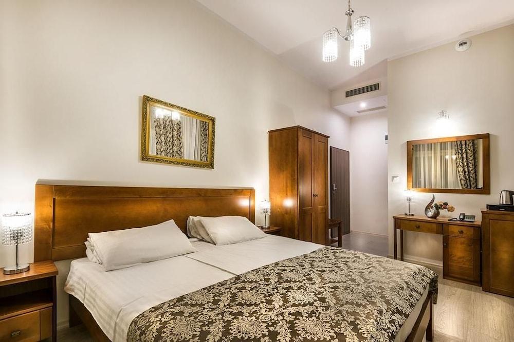 Aparthotel Garden Palace 3*