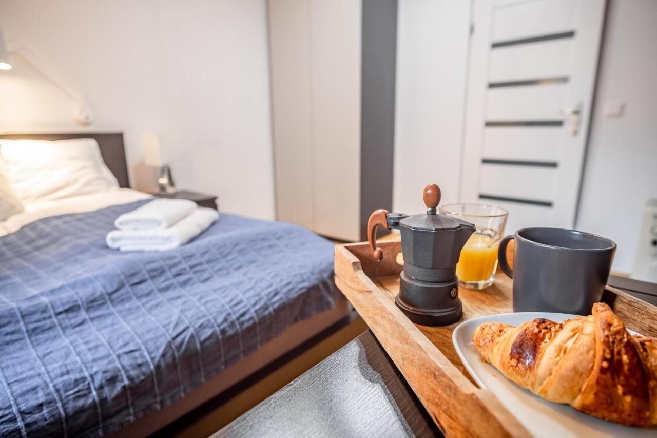 Apartament Floriańska 24 *