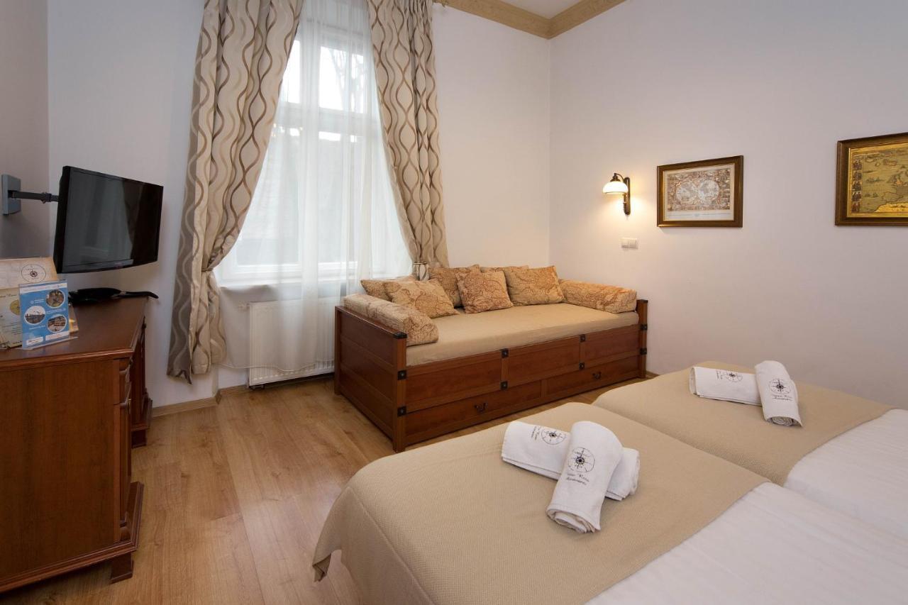 B12 - Comfort Apartemnts City Center Apartamento