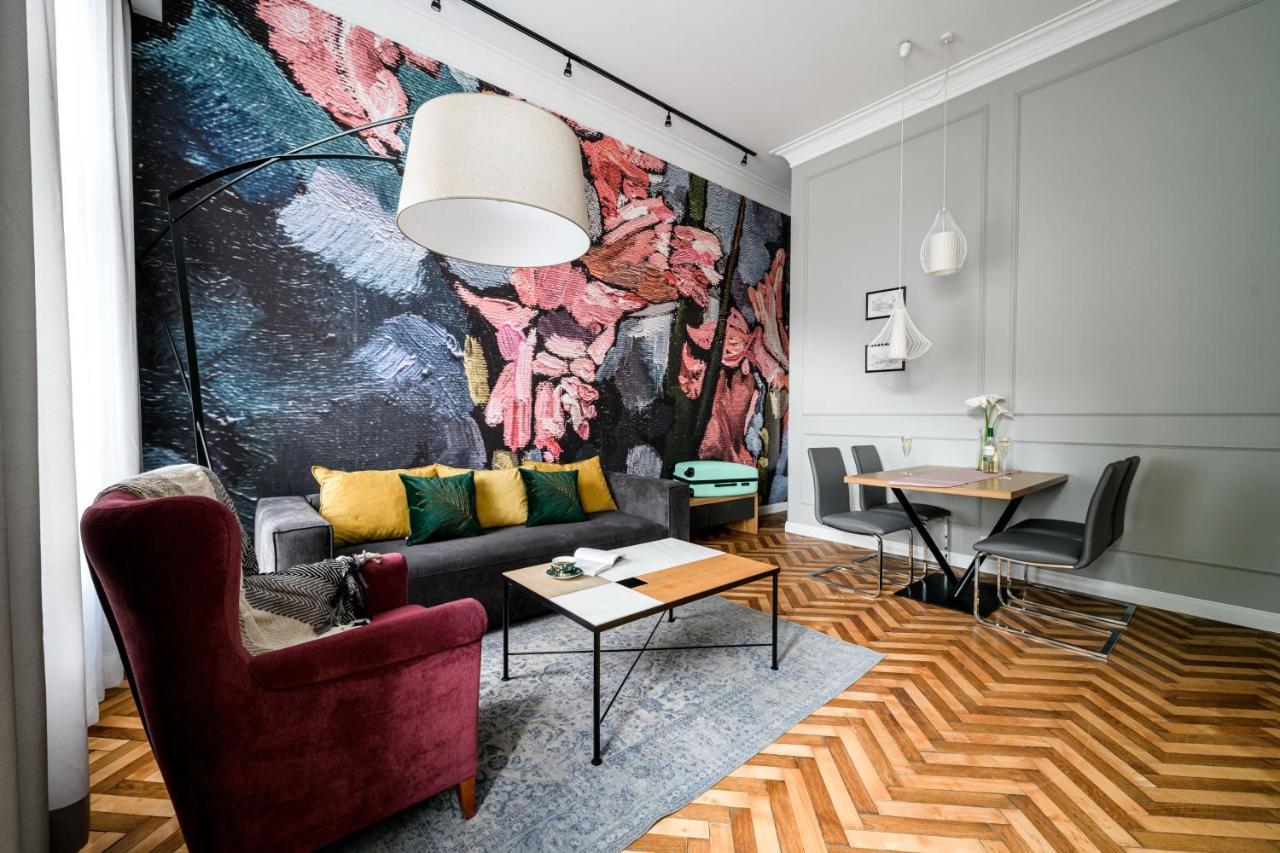 Arts - Old Town Apartamento