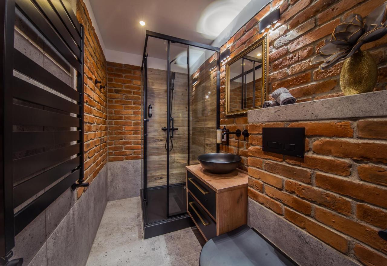 Apartment Ars *
