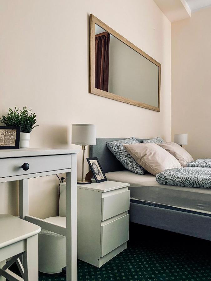 Apartment Charming Apartment, Wawel & Old Town Ii *