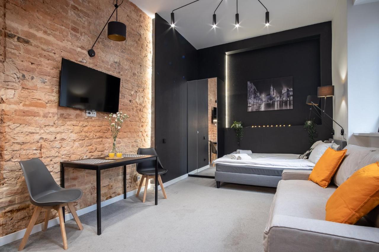 Apartament Floriańska 24 *