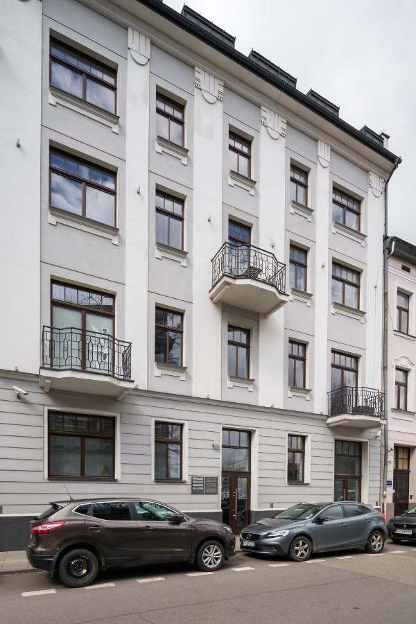 Appartement Uroczy Obok Opery I Dworca Glownego Z Netflix