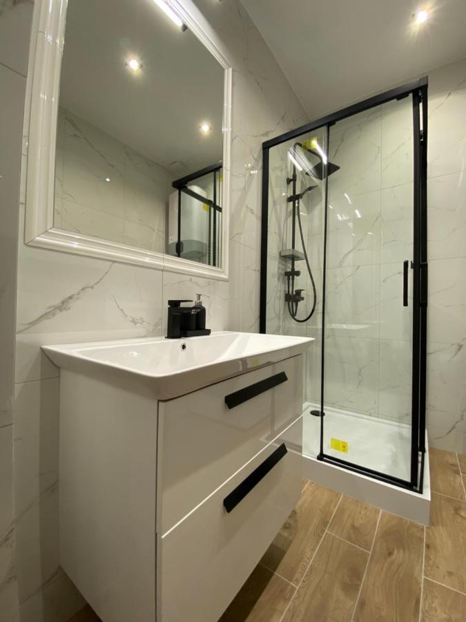 Dunin Majestic 4 Apartment