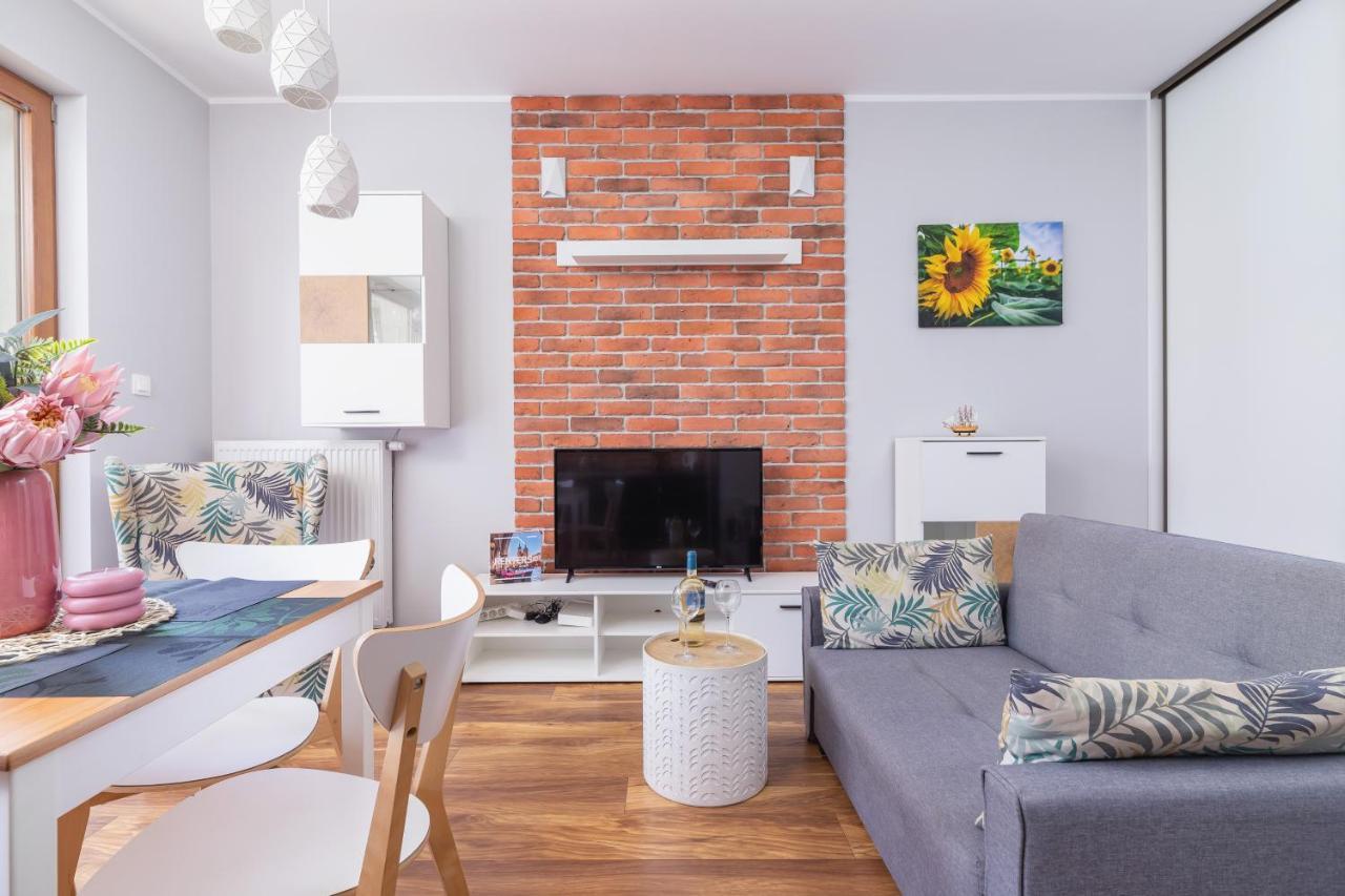 Go Rakowicka By Renters Apartment